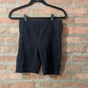 Black bike shorts.